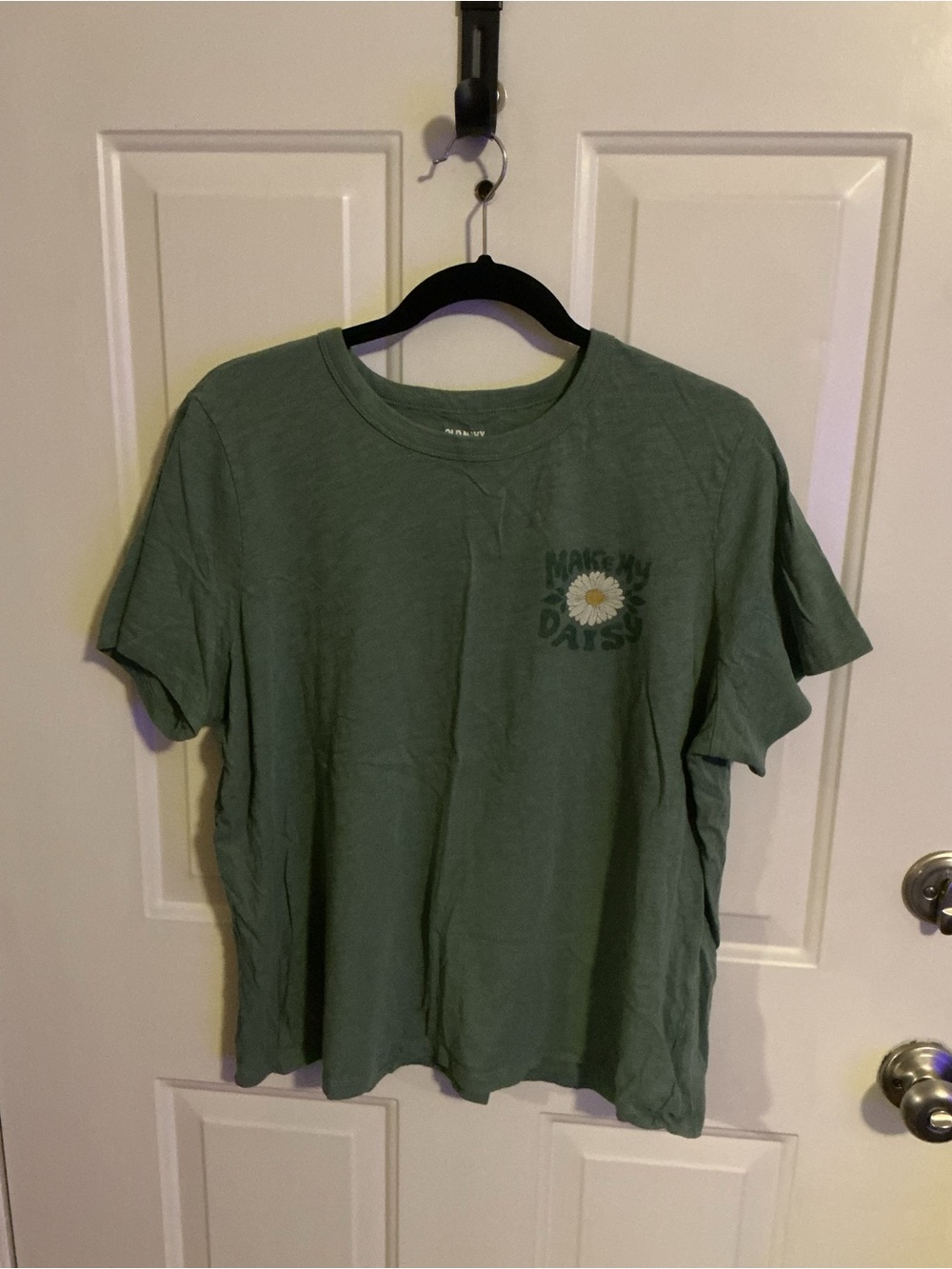 Old Navy Olive Green Short Sleeve Tee with Daisy Graphic